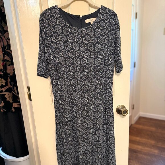 LOFT Dresses & Skirts - LOFT Gray Print Dress